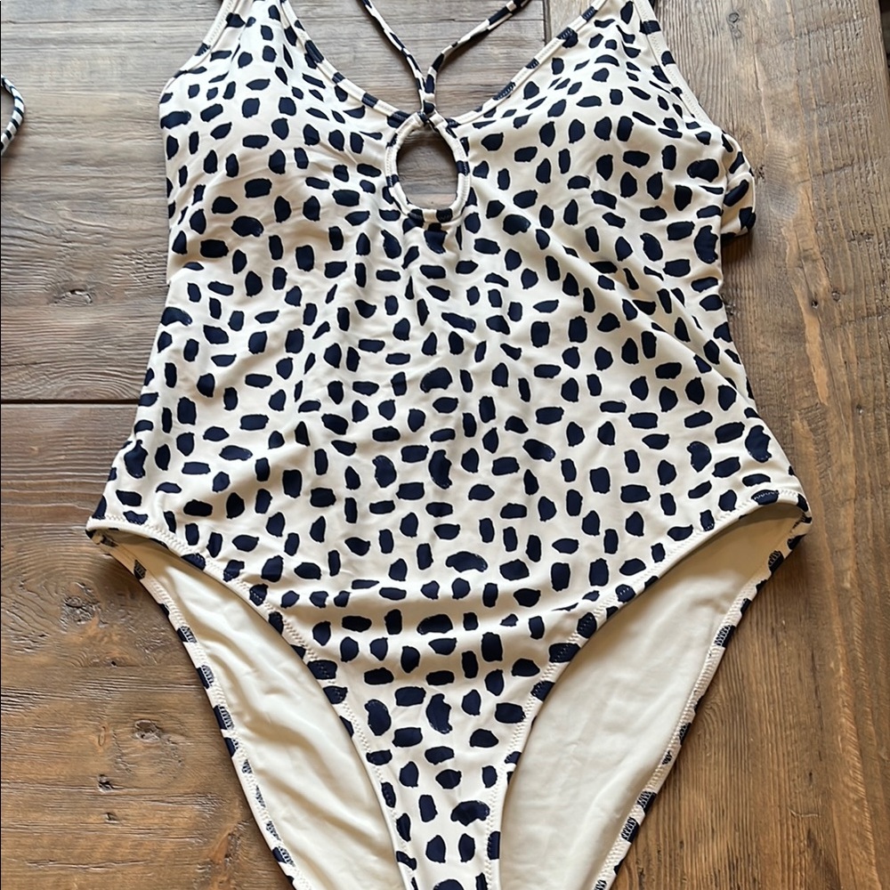Aerie Swim NEW! One Piece in Navy and Cream